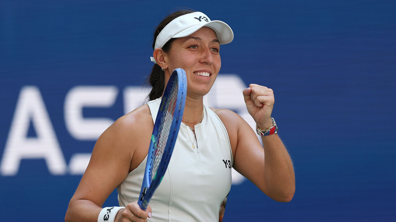 NEW YORK, NEW YORK - SEPTEMBER 02: Jessica Pegula of the United States reacts after defeating Barbora Krejcikova of Czechia following their Women's Quarterfinal match on Day Ten of the 2025 US Open at USTA Billie Jean King National Tennis Center on September 2, 2025 in the Flushing neighborhood of the Queens borough of New York City.
