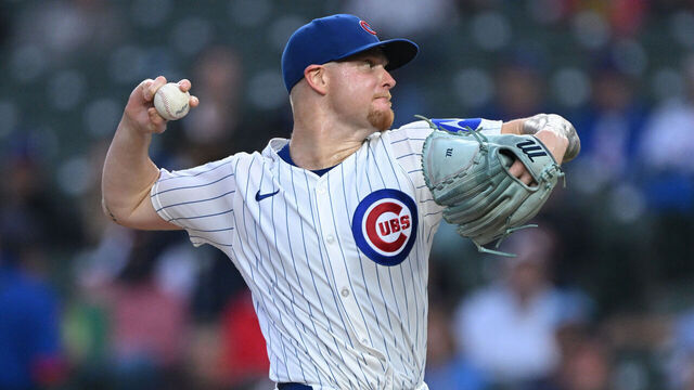 CHICAGO, ILLINOIS - SEPTEMBER 03: Cade Horton #22 of the Chicago Cubs pitches against the Atlanta Braves during the first inning at Wrigley Field on September 03, 2025 in Chicago, Illinois.