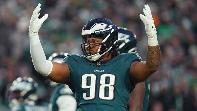PHILADELPHIA, PENNSYLVANIA - JANUARY 12: Jalen Carter #98 of the Philadelphia Eagles reacts against the Green Bay Packers during the NFC Wild Card Playoff at Lincoln Financial Field on January 12, 2025 in Philadelphia, Pennsylvania.