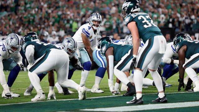 PHILADELPHIA, PENNSYLVANIA - SEPTEMBER 04: Dak Prescott #4 of the Dallas Cowboys hikes the ball against the Philadelphia Eagles during the first quarter in the game at Lincoln Financial Field on September 04, 2025 in Philadelphia, Pennsylvania.