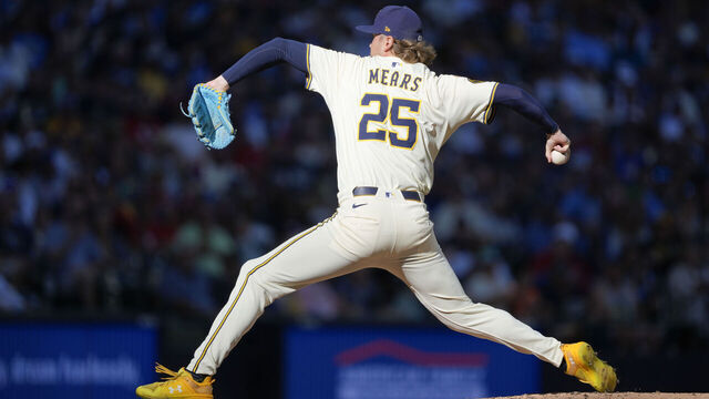 MILWAUKEE, WI - SEPTEMBER 01: Nick Mears #25 of the Milwaukee Brewers pitches during the game between the Philadelphia Phillies and the Milwaukee Brewers at American Family Field on Monday, September 1, 2025 in Milwaukee, Wisconsin.