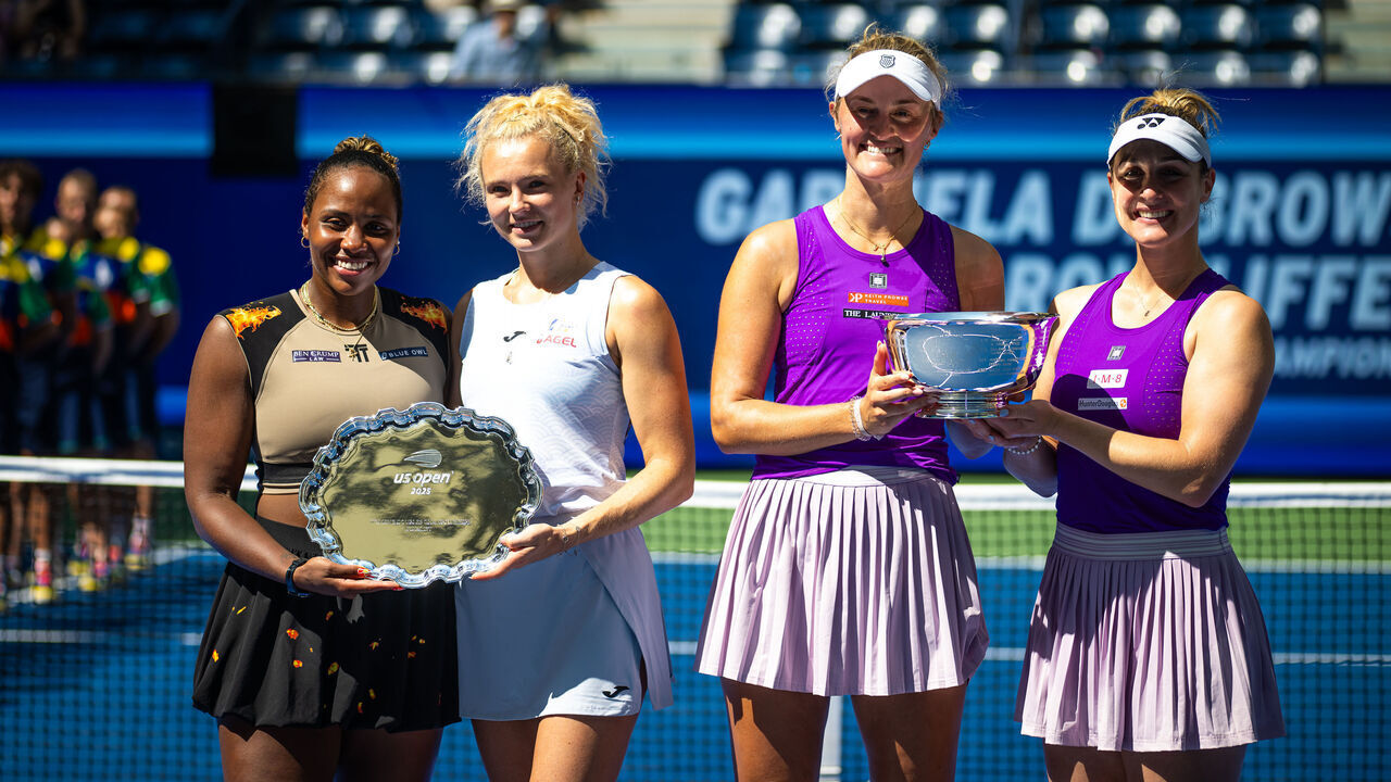 NEW YORK, NEW YORK - SEPTEMBER 05: Champions Erin Routliffe of New Zealand and Gabriela Dabrowski of Canada and runner-ups Katerina Siniakova of the Czech Republic and Taylor Townsend of the United States pose with their trophies after the womens doubles final on Day 13 of the US Open at USTA Billie Jean King National Tennis Center on September 05, 2025 in New York City