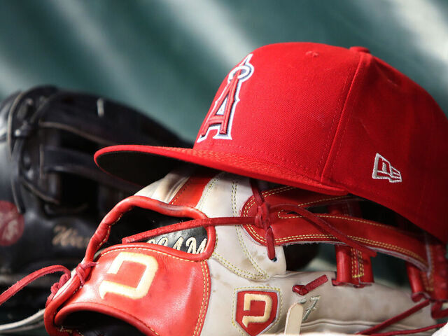 Angels prospect Rio Foster in critical condition after car