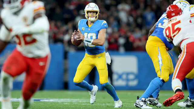 SAO PAULO, BRAZIL - SEPTEMBER 05: Justin Herbert #10 of the Los Angeles Chargers looks to pass during the game against the Kansas City Chiefs at Arena Corinthians on September 05, 2025 in Sao Paulo, Brazil.