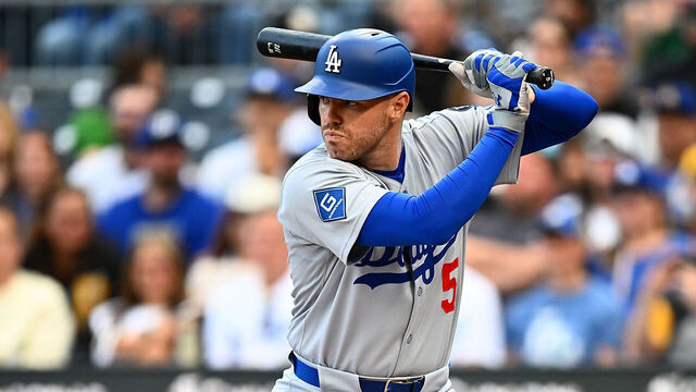 PITTSBURGH, PENNSYLVANIA - SEPTEMBER 2: Freddie Freeman #5 of the Los Angeles Dodgers in action during the game against the Pittsburgh Pirates at PNC Park on September 2, 2025 in Pittsburgh, Pennsylvania.