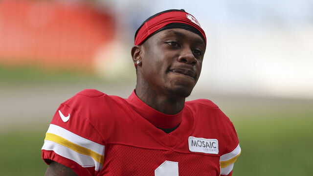 ST. JOSEPH, MO - AUGUST 12: Kansas City Chiefs wide receiver Xavier Worthy (1) walks to the field before the start of practice during training camp on August 12, 2025 at Missouri Western State University in St. Joseph, MO.