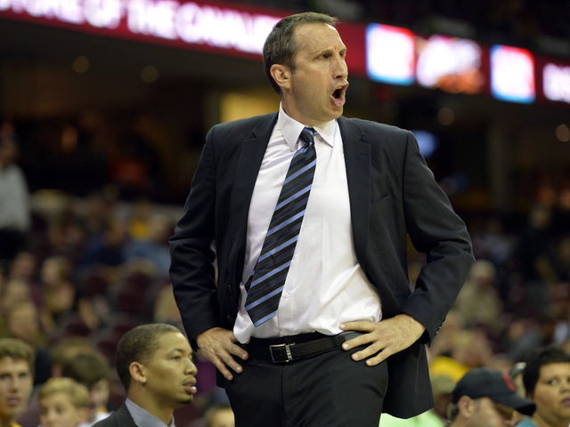 Cavaliers' coach Blatt called team meeting over debut loss