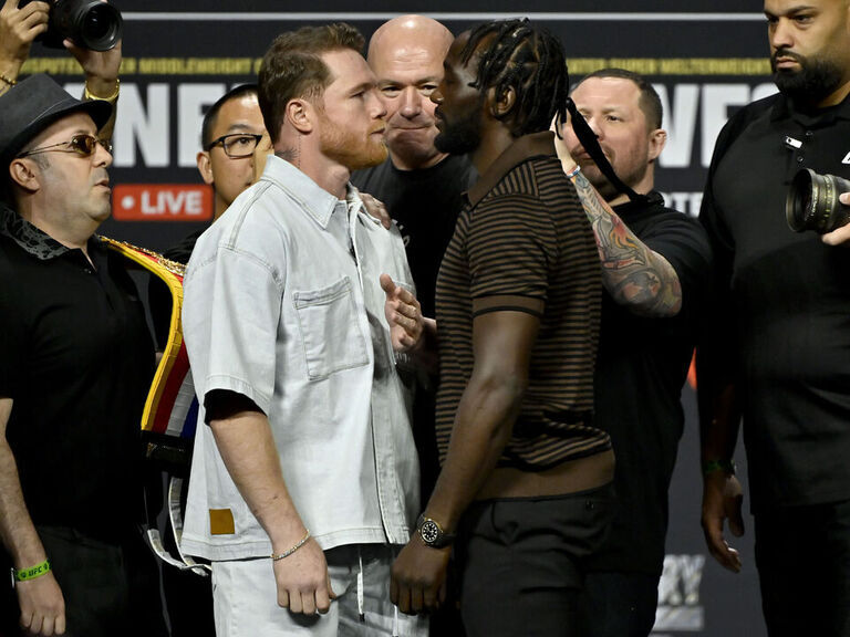 Tale of the Tape: Canelo vs. Crawford