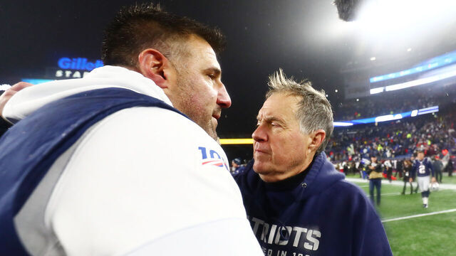 FOXBOROUGH, MASSACHUSETTS - JANUARY 04: Head coach Mike Vrabel of the Tennessee Titans is congratulated by head coach Bill Belichick of the New England Patriots after their 20-13 win in the AFC Wild Card Playoff game at Gillette Stadium on January 04, 2020 in Foxborough, Massachusetts.