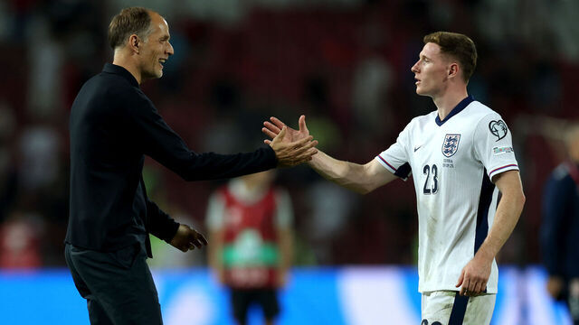 BELGRADE, SERBIA - SEPTEMBER 09: Thomas Tuchel, Head Coach of England, interacts with Elliot Anderson of England following victory during the FIFA World Cup 2026 qualifier match between Serbia and England at Rajko Mitic Stadium on September 09, 2025 in Belgrade, Serbia.