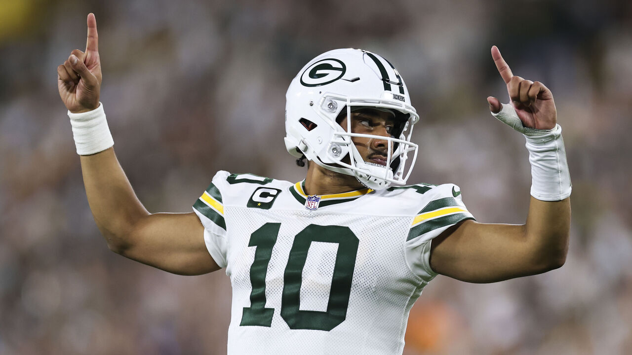 GREEN BAY, WISCONSIN - SEPTEMBER 11: Jordan Love #10 of the Green Bay Packers celebrates a touchdown during an NFL football game against Washington Commanders at Lambeau Field on September 11, 2025 in Green Bay, Wisconsin.
