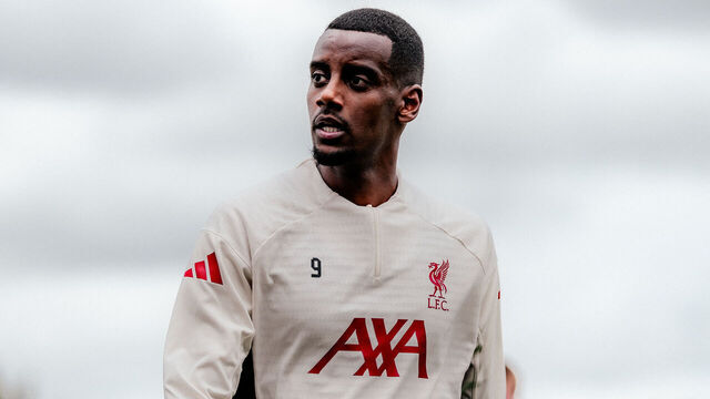 KIRKBY, ENGLAND - SEPTEMBER 10: (THE SUN OUT, THE SUN ON SUNDAY OUT) Alexander Isak of Liverpool during a training session at AXA Training Centre on September 10, 2025 in Kirkby, England.