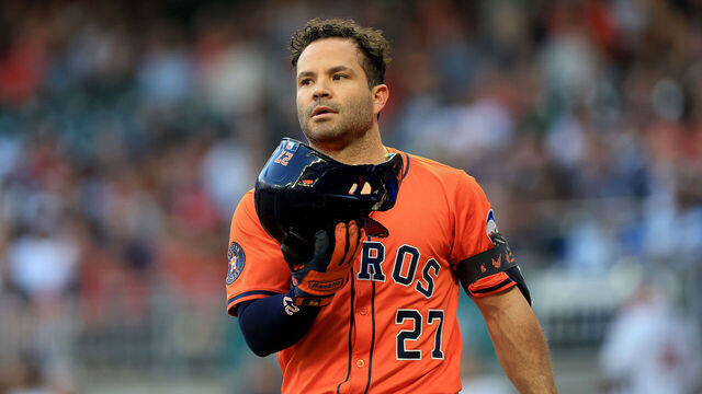 ATLANTA, GA - SEPTEMBER 13: Houston Astros second baseman Jose Altuve (27) loses his batting helment after a big swing during the Saturday evening MLB game between the Houston Astros and the Atlanta Braves on September 13, 2025 at Truist Park in Atlanta, Georgia.