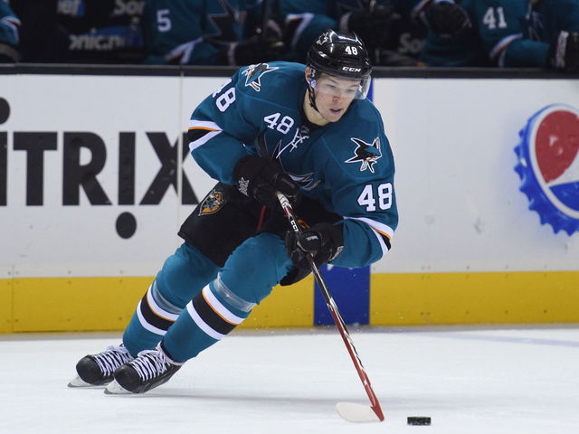 Sharks win 5th in a row after Hertl's overtime winner