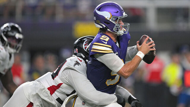 MINNEAPOLIS, MN - SEPTEMBER 14: Atlanta Falcons defensive lineman Brandon Dorlus (54) sacks Minnesota Vikings quarterback J.J. McCarthy (9) during the second quarter of a NFL game between the Minnesota Vikings and Atlanta Falcons on September 14, 2025, at U.S. Bank Stadium in Minneapolis, MN.