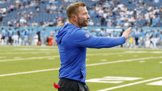 NASHVILLE, TENNESSEE - SEPTEMBER 14: Head coach Sean McVay of the Los Angeles Rams reacts during the second half against the Tennessee Titans in the game at Nissan Stadium on September 14, 2025 in Nashville, Tennessee.