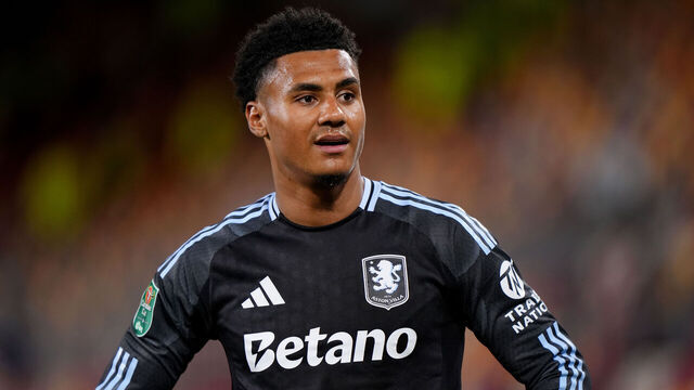 Aston Villa's Ollie Watkins during the Carabao Cup third round match at the Gtech Community Stadium, London. Picture date: Tuesday September 16, 2025.
