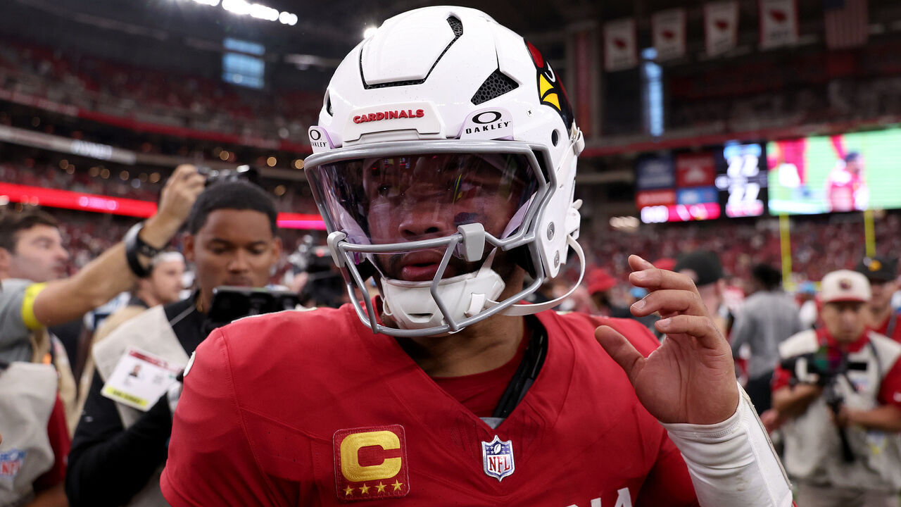 GLENDALE, ARIZONA - SEPTEMBER 14: Kyler Murray #1 of the Arizona Cardinals looks on following the game against the Carolina Panthers at State Farm Stadium on September 14, 2025 in Glendale, Arizona.