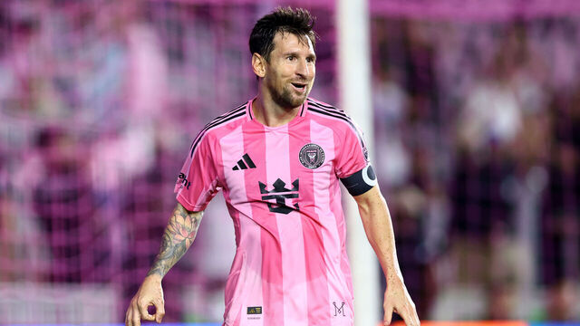 FORT LAUDERDALE, FLORIDA - SEPTEMBER 16: Lionel Messi #10 of Inter Miami CF celebrates after scoring the team's second goal during the MLS match between Inter Miami CF and Seattle Sounders FC at Chase Stadium on September 16, 2025 in Fort Lauderdale, Florida.