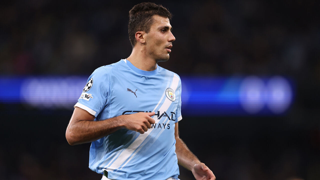 MANCHESTER, ENGLAND - SEPTEMBER 18: Rodri of Manchester City during the UEFA Champions League 2025/26 League Phase MD1 match between Manchester City and SSC Napoli at City of Manchester Stadium on September 18, 2025 in Manchester, England.