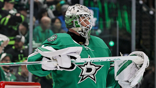 DALLAS, TX - MAY 17: Dallas Stars goaltender Jake Oettinger (29) waits for play to start during game 6 of the second round of the Stanley Cup Playoffs between the Dallas Stars and the Winnipeg Jets on May 17, 2025 at American Airlines Center in Dallas, Texas.