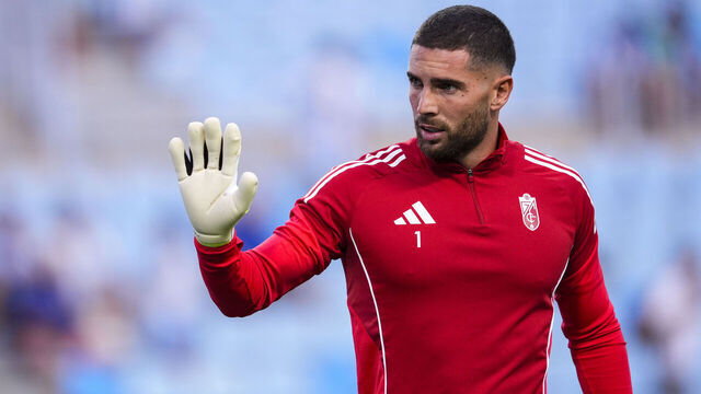MALAGA, SPAIN - SEPTEMBER 06: Luca Zidane of Granada CF gestures during the Spanish league, LaLiga Hypermotion, football match played between Malaga CF and Granada CF at La Rosaleda stadium on September 6, 2025, in Malaga, Spain.