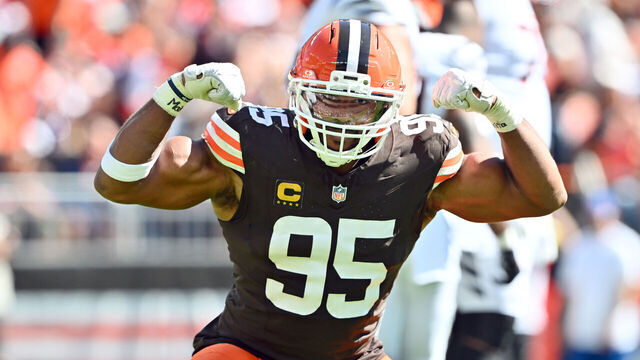 CLEVELAND, OHIO - SEPTEMBER 07: Myles Garrett #95 of the Cleveland Browns celebrates after a sack during the fourth quarter against the Cincinnati Bengals at Huntington Bank Field on September 07, 2025 in Cleveland, Ohio. The Cincinnati Bengals defeated the Cleveland Browns 17-16.
