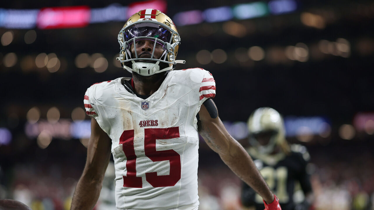 NEW ORLEANS, LOUISIANA - SEPTEMBER 14: Jauan Jennings #15 of the San Francisco 49ers scores a touchdown reception against the New Orleans Saints during the second half in the game at Caesars Superdome on September 14, 2025 in New Orleans, Louisiana.