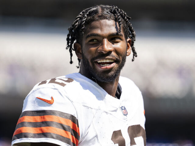 BALTIMORE, MARYLAND - SEPTEMBER 14: Shedeur Sanders #12 of the Cleveland Browns reacts prior to an NFL football game against the Baltimore Ravens at M&T Bank Stadium on September 14, 2025 in Baltimore, Maryland.