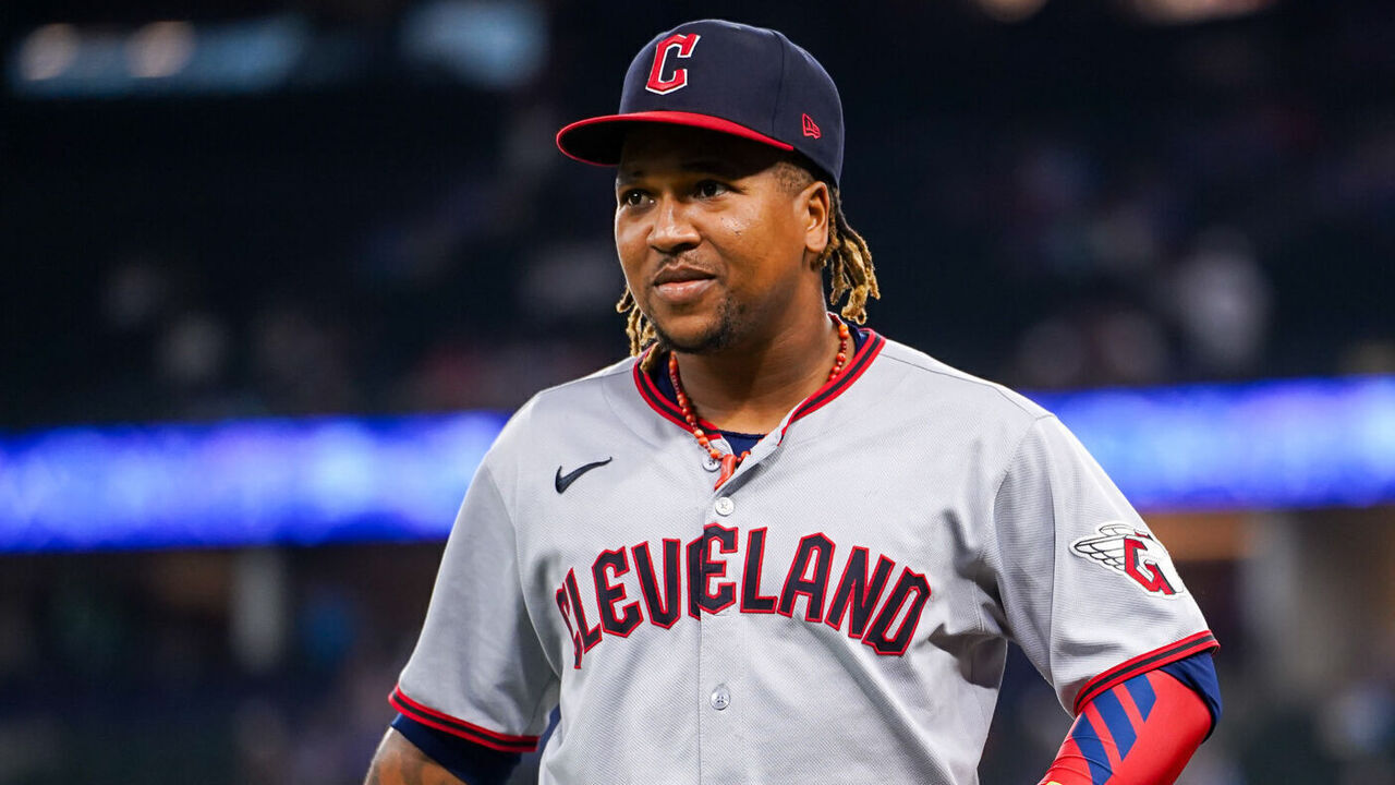 ARLINGTON, TX - AUGUST 22: José Ramírez #11 of the Cleveland Guardians warms up prior to the game between the Cleveland Guardians and the Texas Rangers at Globe Life Field on Friday, August 22, 2025 in Arlington, Texas.