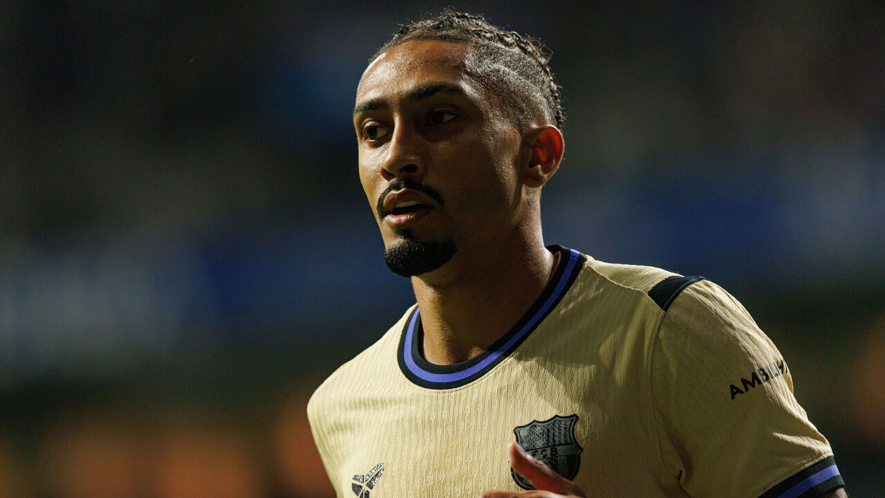 OVIEDO, SPAIN - 2025/09/25: Raphael Dias Belloli known as Raphinha (FC Barcelona) seen during the LaLiga EA SPORTS game between teams of Real Oviedo and FC Barcelona at Carlos Tartiere Stadium. Final score; Real Oviedo 3:1 FC Barcelona.