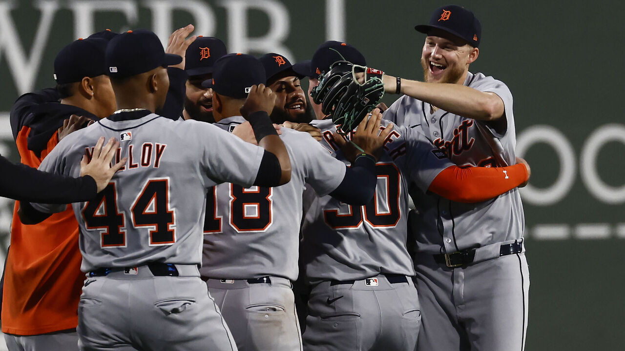 BOSTON, MA - SEPTEMBER 27: Parker Meadows #22 of the Detroit Tigers, right, celebrates with teammates after their 2-1 win over the Boston Red Sox at Fenway Park on September 27, 2025 in Boston, Massachusetts.