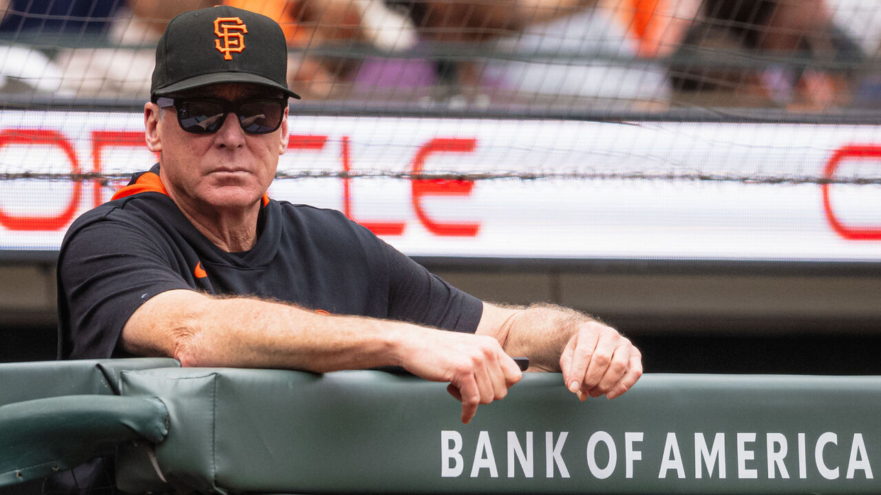 SAN FRANCISCO, CA - SEPTEMBER 28: San Francisco Giants manager Bob Melvin (6) looks on from the dugout during a MLB game between the Colorado Rockies and San Francisco Giants on September 28, 2025, at Oracle Park in San Francisco, CA.