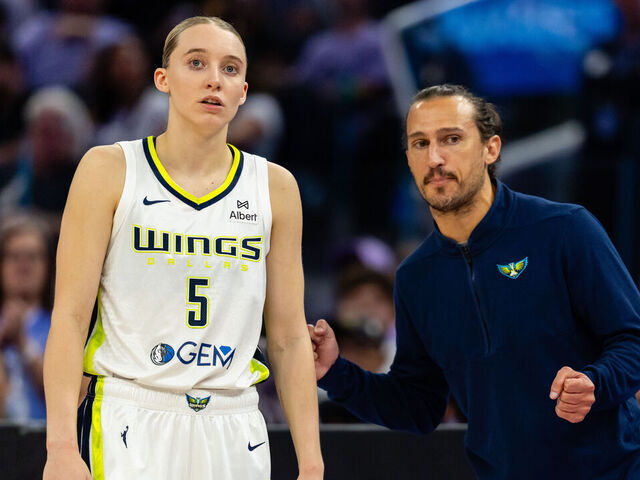 SAN FRANCISCO, CA - JULY 25: Paige Bueckers #5 of the Dallas Wings and Dallas Wings head coach Chris Koclanes interact during a WNBA game against the Golden State Valkyries on July 25, 2025 at Chase Center in San Francisco, CA.