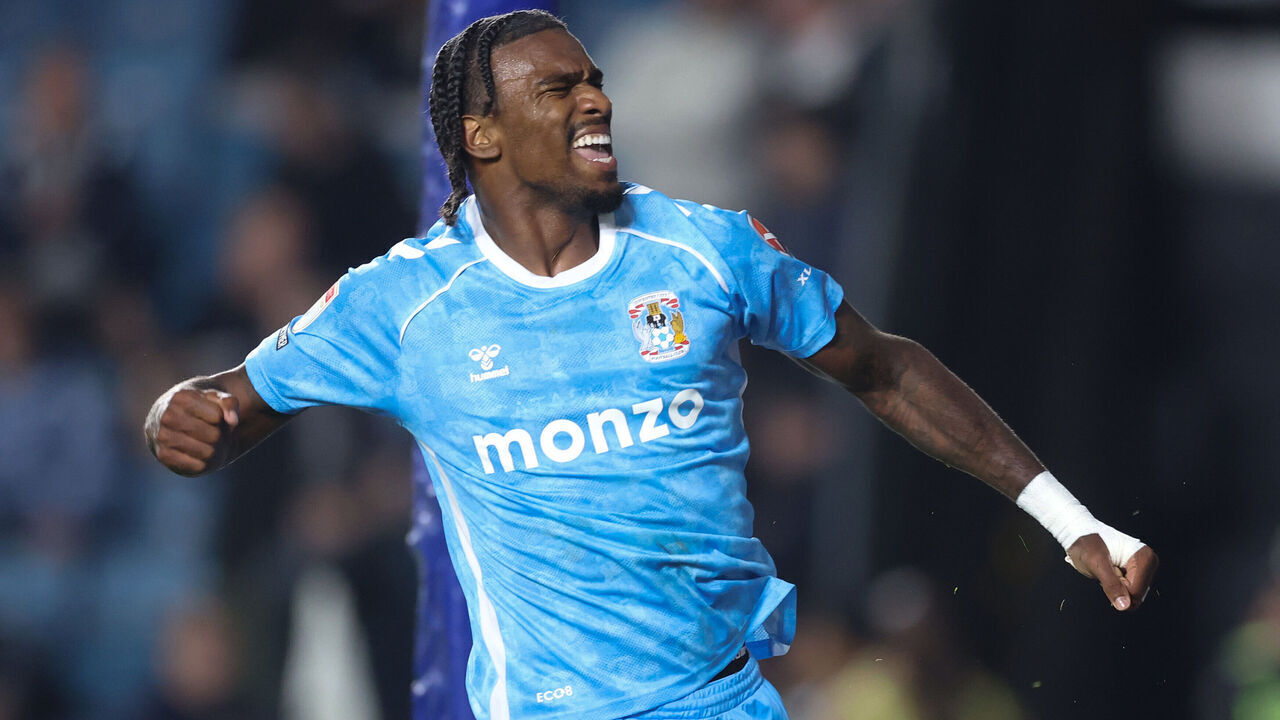LONDON, ENGLAND - OCTOBER 01: Haji Wright celebrates scoring the second goal during the Sky Bet Championship match between Millwall and Coventry City at The Den on October 01, 2025 in London, England.