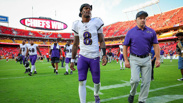 KANSAS CITY, MISSOURI - SEPTEMBER 28: Lamar Jackson #8 of the Baltimore Ravens walks off the field following the 37-20 loss to the Kansas City Chiefs following the NFL 2025 game between Baltimore Ravens and Kansas City Chiefs at Arrowhead Stadium on September 28, 2025 in Kansas City, United States.