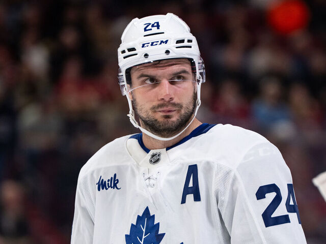MONTREAL, QC - SEPTEMBER 25: Toronto Maple Leafs forward Scott Laughton (24) waits for play to begin during the first period of the NHL pre-season game between the Toronto Maple Leafs and the Montreal Canadiens on Sept 25, 2025, at the Bell Centre in Montreal, QC