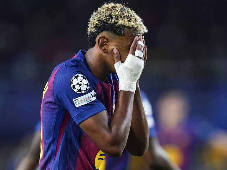 Yamal to miss 2-3 weeks after aggravating groin injury | theScore.com