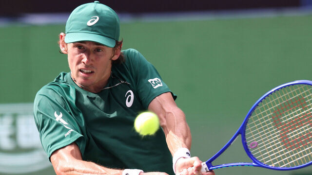 SHANGHAI, CHINA - OCTOBER 04: Alex de Minaur of Australia competes against Camilo Ugo Carabelli of Argentina in the Men's Singles 2nd round match on day 6 of the 2025 Shanghai Rolex Masters at Qi Zhong Tennis Center on October 04, 2025 in Shanghai, China.