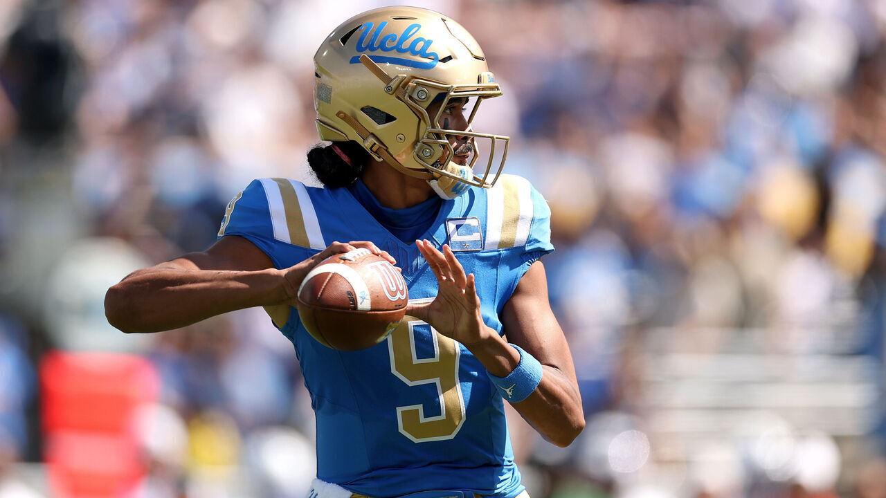 PASADENA, CALIFORNIA - OCTOBER 04: Nico Iamaleava #9 of the UCLA Bruins throws a pass against the Penn State Nittany Lions during the first quarter at Rose Bowl Stadium on October 04, 2025 in Pasadena, California.