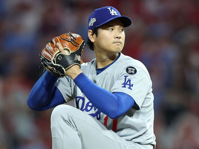 PHILADELPHIA, PENNSYLVANIA - OCTOBER 04: Shohei Ohtani #17 of the Los Angeles Dodgers pitches in the second inning against the Philadelphia Phillies in game one of the Division Series at Citizens Bank Park on October 04, 2025 in Philadelphia, Pennsylvania.