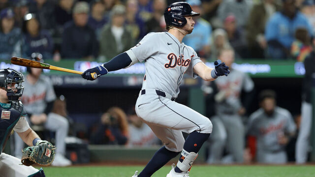 SEATTLE, WASHINGTON - OCTOBER 04: Zach McKinstry #39 of the Detroit Tigers hits an RBI single against the Seattle Mariners during the eleventh inning in game one of the Division Series at T-Mobile Park on October 04, 2025 in Seattle, Washington.
