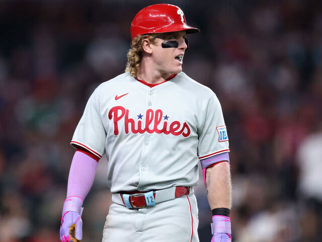 Bader out of Phillies' Game 2 lineup because of groin | theScore