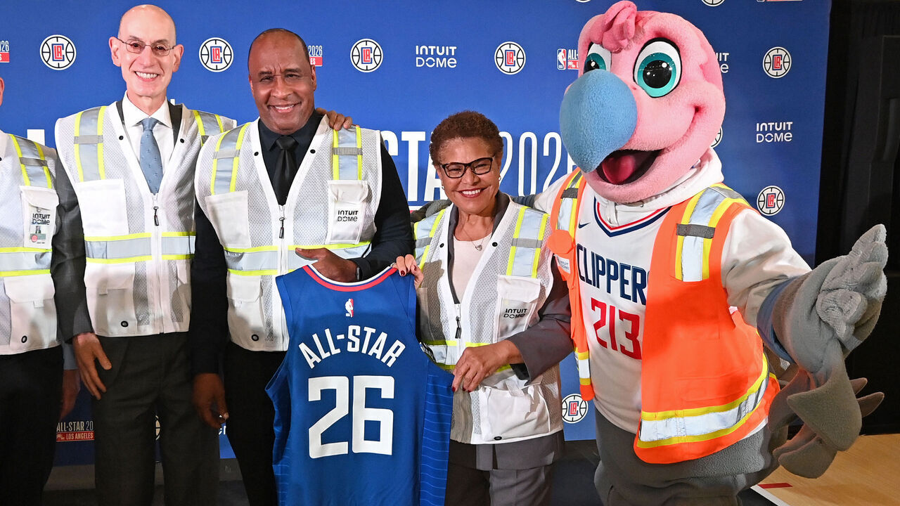 INGLEWOOD, CA- JANUARY 16: Gillian Zucker, Steve Ballmer, Adam Silver, James T. Butts Jr. and Karen Bass pose for a photo during the announcement that 2026 NBA All Star Weekend will be hosted by the LA Clippers and held at the Intuit Dome during a press conference on January 16, 2024 at Intuit Dome in Los Angeles, California. Mandatory Copyright Notice: Copyright 2024 NBAE