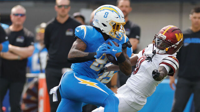 INGLEWOOD, CA - OCTOBER 5: Los Angeles Chargers running back Omarion Hampton (8) runs the ball during the NFL game between the Washington Commanders and the Los Angeles Chargers on October 05, 2025, at SoFi Stadium in Inglewood, CA.