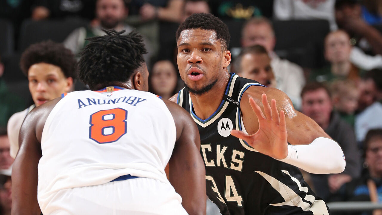 MILWAUKEE, WI - MARCH 28: Giannis Antetokounmpo #34 of the Milwaukee Bucks plays defense against the New York Knicks on March 28, 2025 at Fiserv Forum Center in Milwaukee, Wisconsin. Mandatory Copyright Notice: Copyright 2025 NBAE .