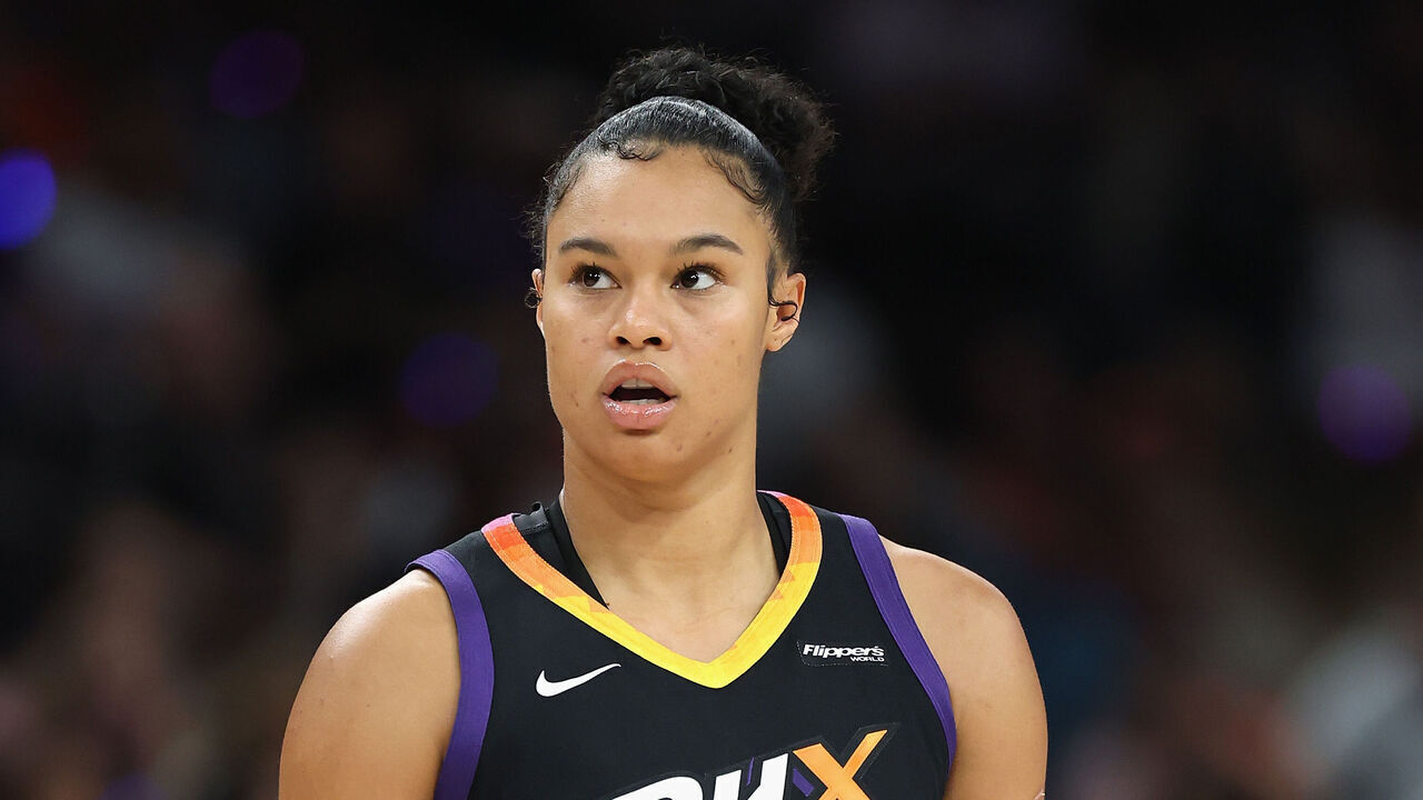 PHOENIX, ARIZONA - SEPTEMBER 28: Satou Sabally #0 of the Phoenix Mercury during the first half of Game Four of the 2025 WNBA Playoffs semifinals at PHX Arena on September 28, 2025 in Phoenix, Arizona. The Mercury defeated the Lynx 86-81 to advance to the WNBA finals.