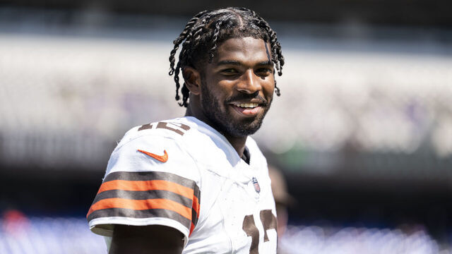 BALTIMORE, MARYLAND - SEPTEMBER 14: Shedeur Sanders #12 of the Cleveland Browns reacts prior to an NFL football game against the Baltimore Ravens at M&T Bank Stadium on September 14, 2025 in Baltimore, Maryland.