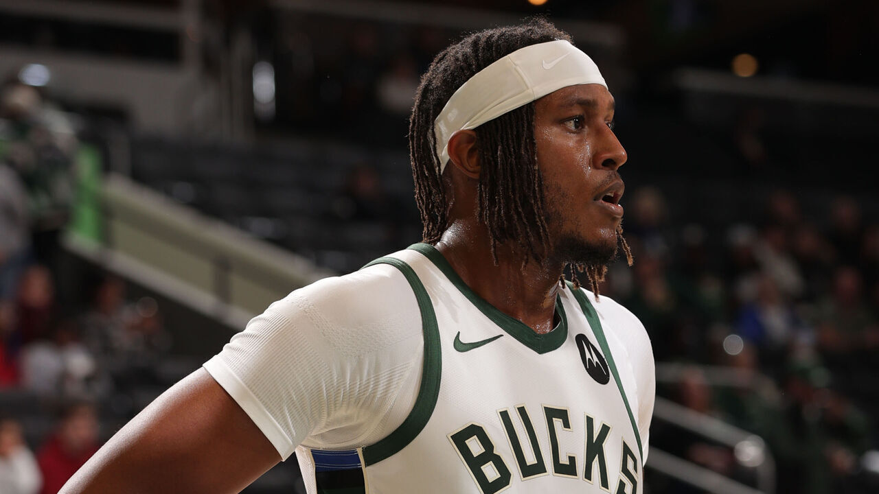 MILWAUKEE, WI - OCTOBER 9: Myles Turner #3 of the Milwaukee Bucks during the game against the Detroit Pistons during a preseason game on October 9, 2025 at Fiserv Forum Center in Milwaukee, Wisconsin. Mandatory Copyright Notice: Copyright 2025 NBAE .