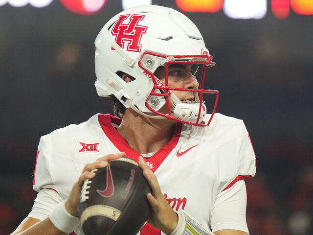 CORVALLIS, OREGON - SEPTEMBER 26: Conner Weigman #1 of the Houston Cougars warms up on the sidelines during the first half against the Oregon State Beavers at Reser Stadium on September 26, 2025 in Corvallis, Oregon.